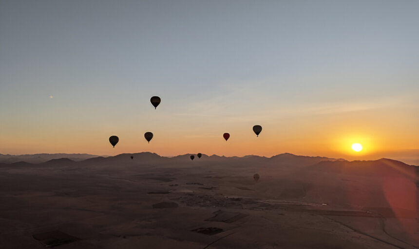 How to Book a Hot Air Balloon Flight in Marrakech: The Complete 2025 Guide