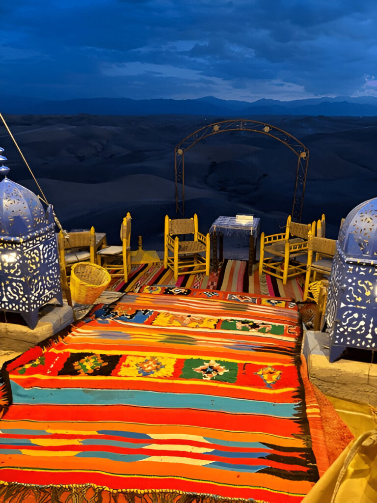 Agafay desert dinner table