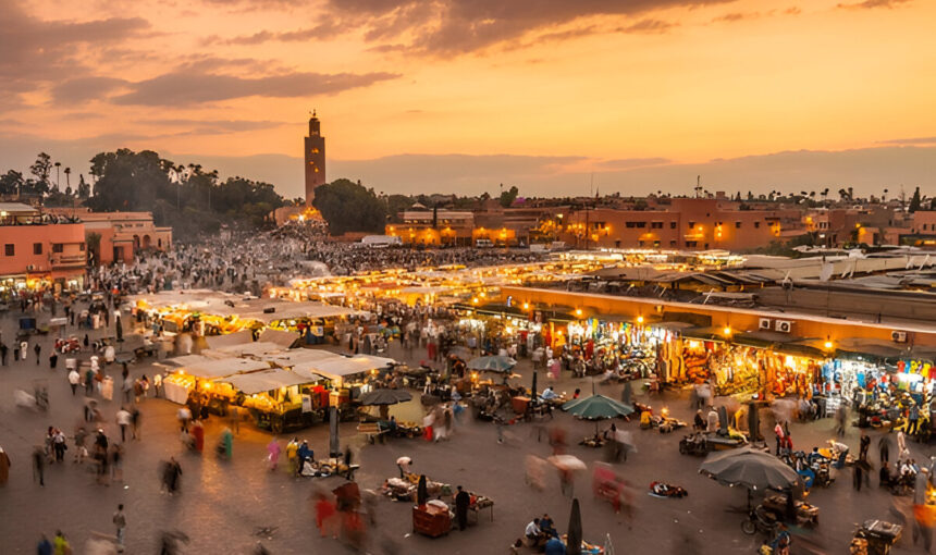 Marrakech Medina: Jemaa el-Fna, the Souks and the Palaces